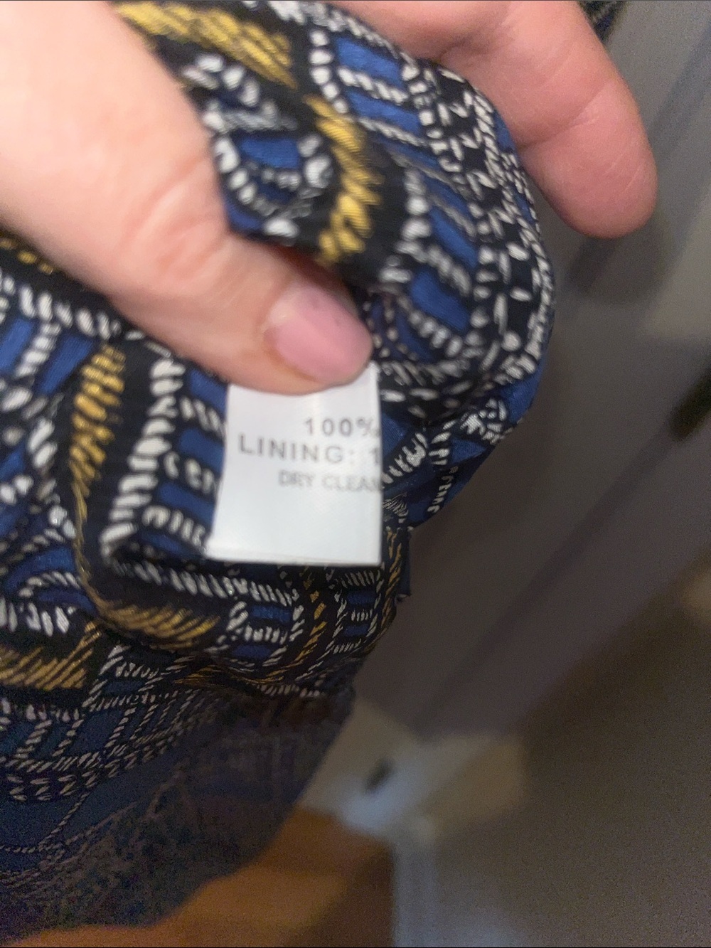 Sara Berman 100% Silk Dress Small Asymmetrical Hem Blue Print Lined - Picture 6 of 7